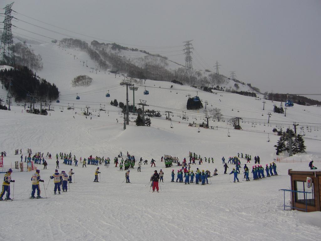 Naeba Springs Hotel Yuzawa  Eksteriør bilde