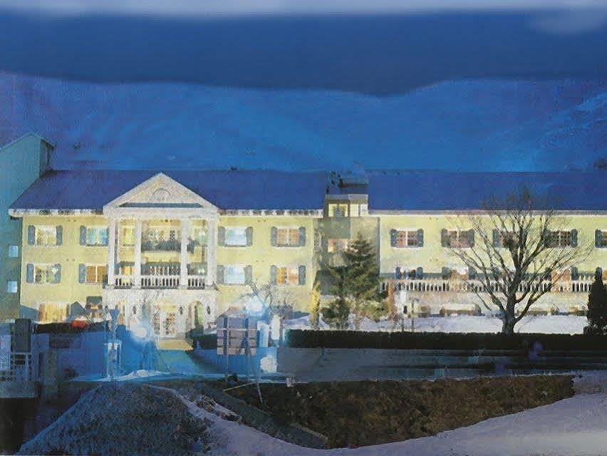 Naeba Springs Hotel Yuzawa  Eksteriør bilde